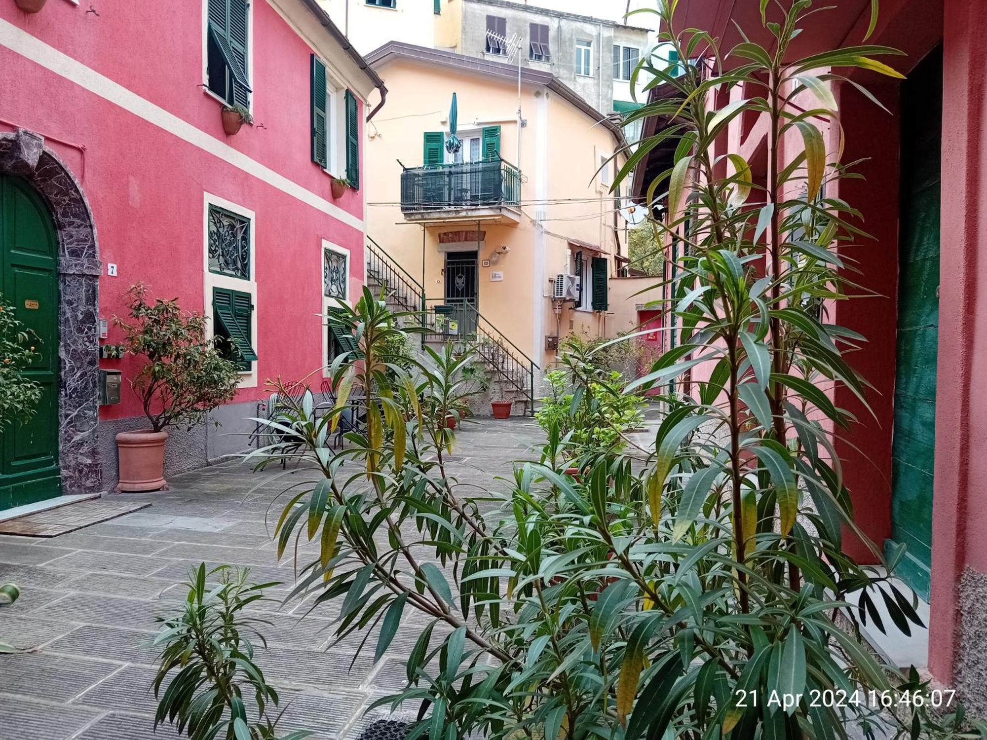 Appartamento Il Vicolo La Spezia Cinque Terre ภายนอก รูปภาพ